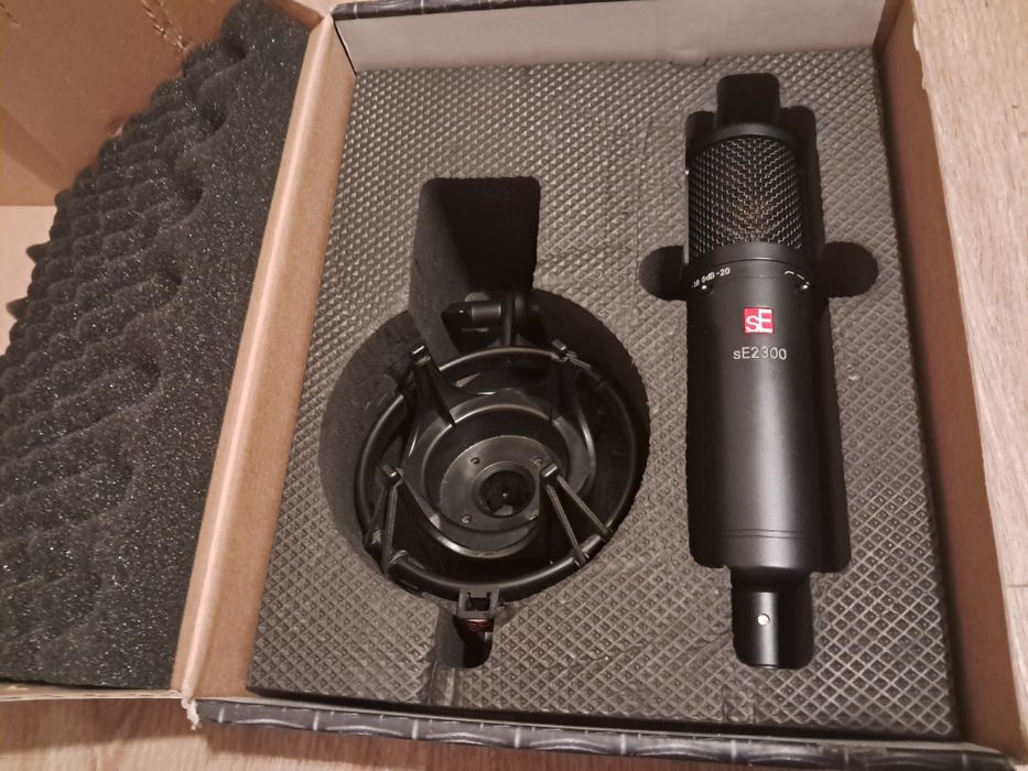 Microfone SE Electronics 2300