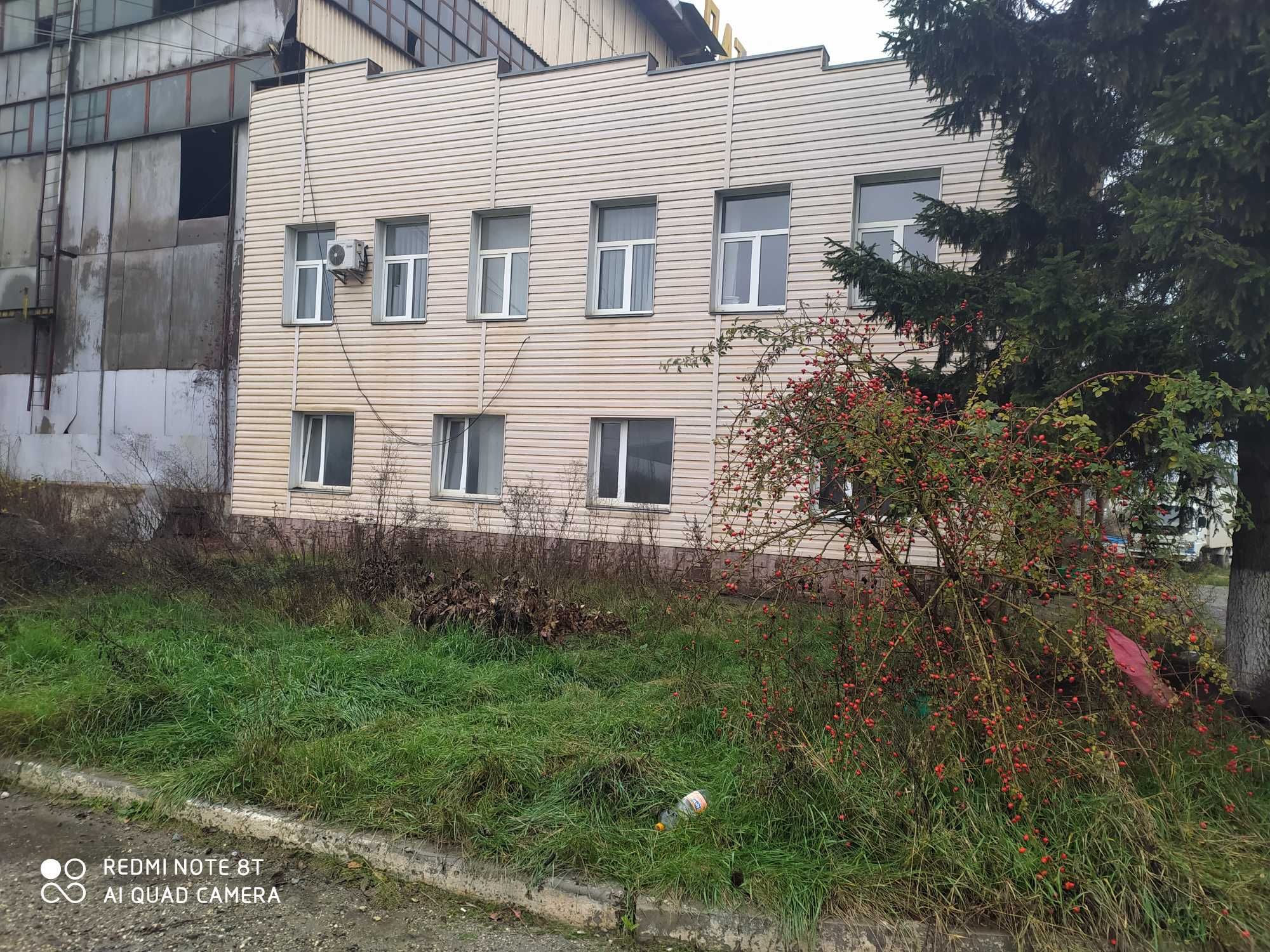 Продаж 5,4га землі промисловості, смт Велика Березовиця адм буд 1230м2