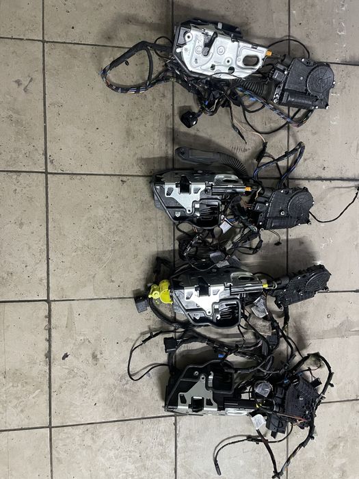 Бмв е70 е71 замок дверей дотяшка