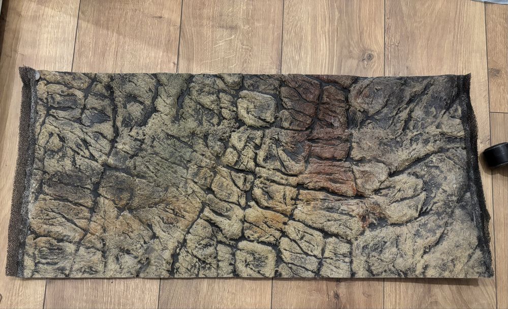 Tło strukturalne do akwarium terrarium