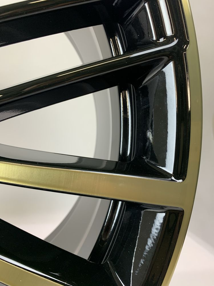 Nowe 19” felgi BMW G30 G31 Night Gold czarny zloty + dekielek