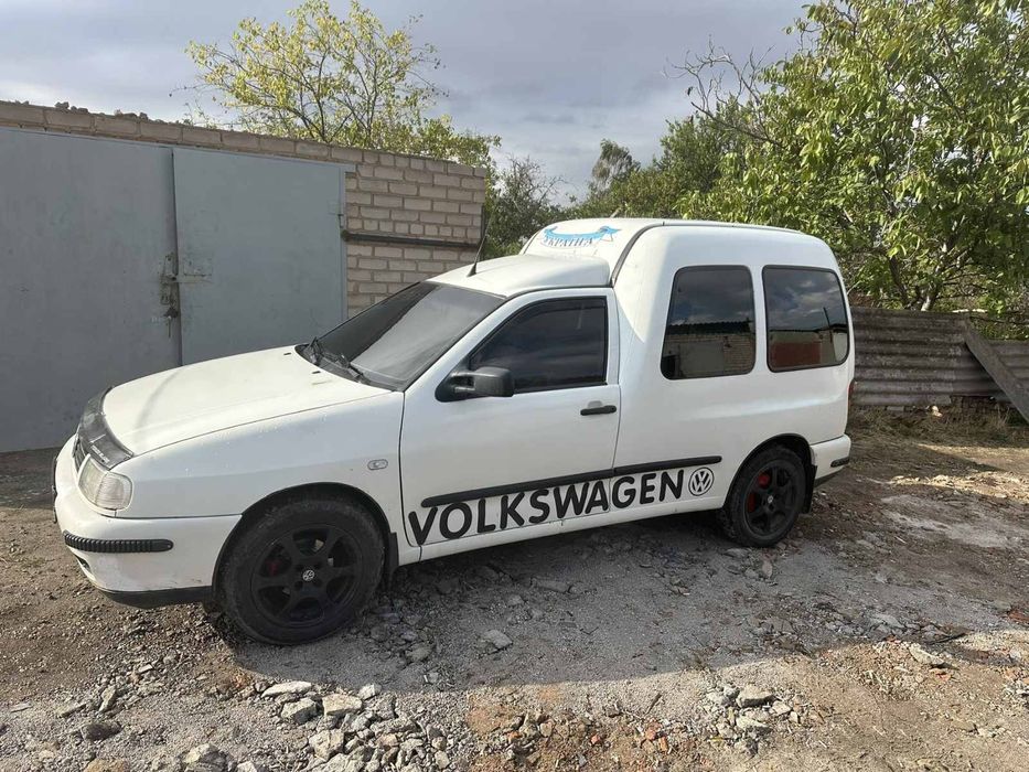 Продам Volkswagen Caddy 1.9 SDI