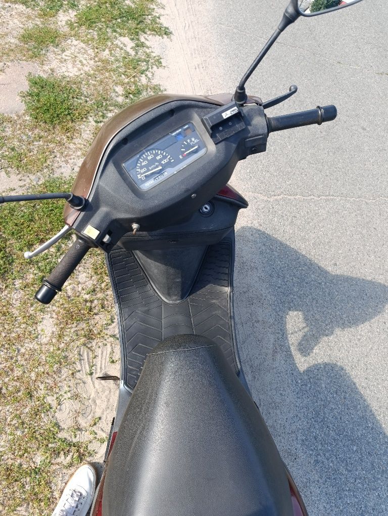 Suzuki vecstar 150