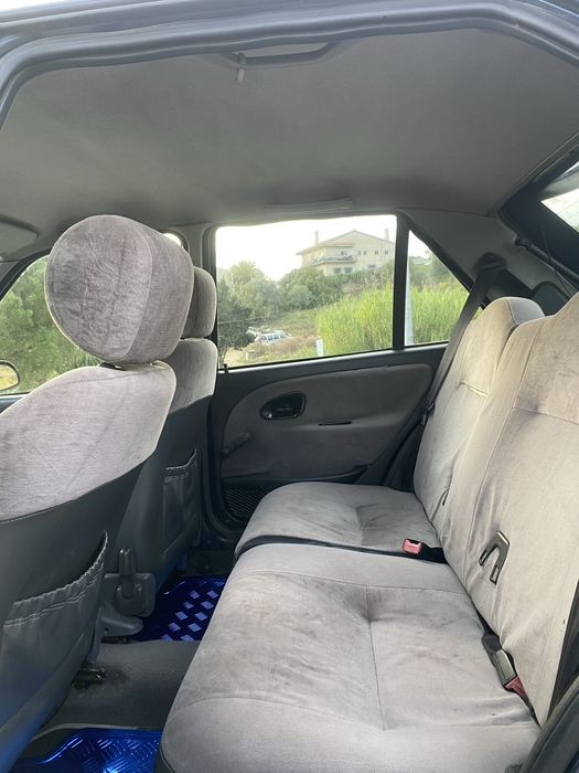 Citroen saxo 180mil km