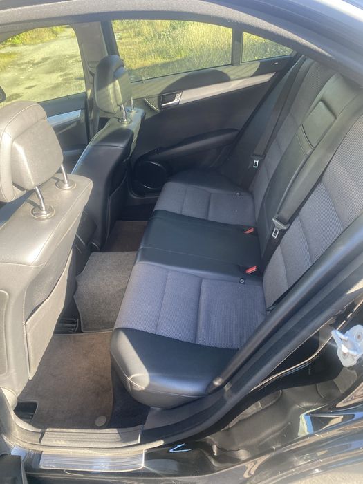 Mercedes-Benz w204 2.2 170