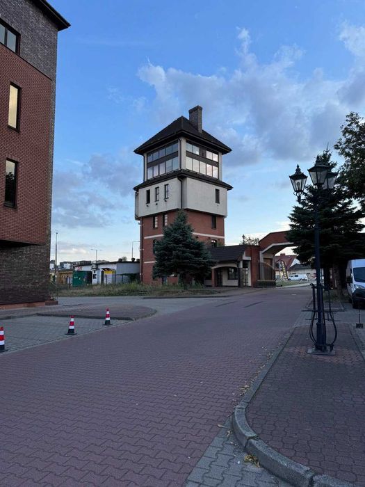 OKAZJA!!! Wynajmę wieżę 160m2