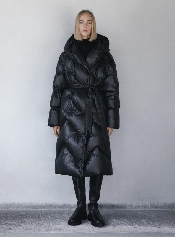 Пухове пальто massimo dutti