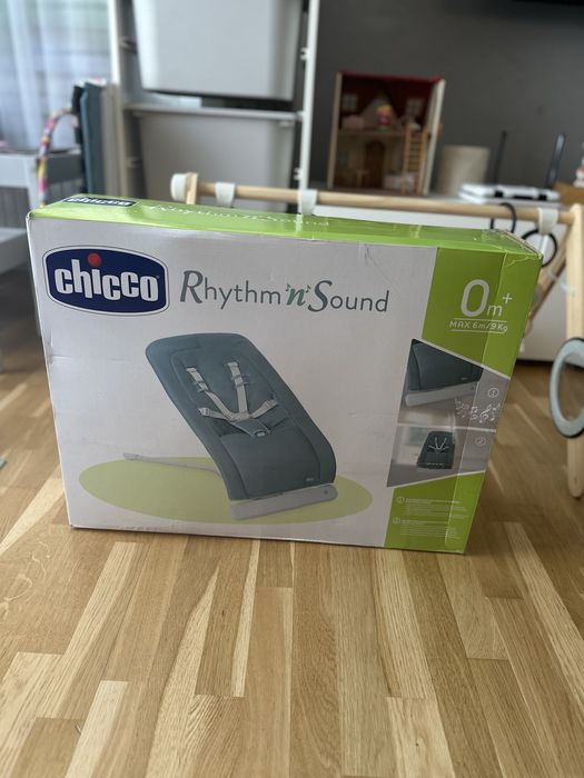 Bujaczek leżaczek chicco rhythm n sound