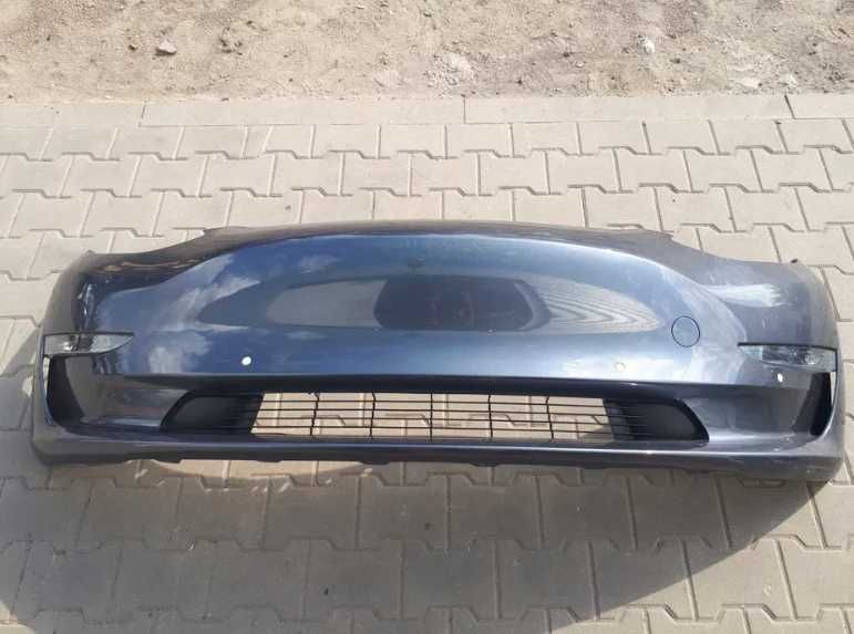 Tesla Model 3 бампер передній рест дорест