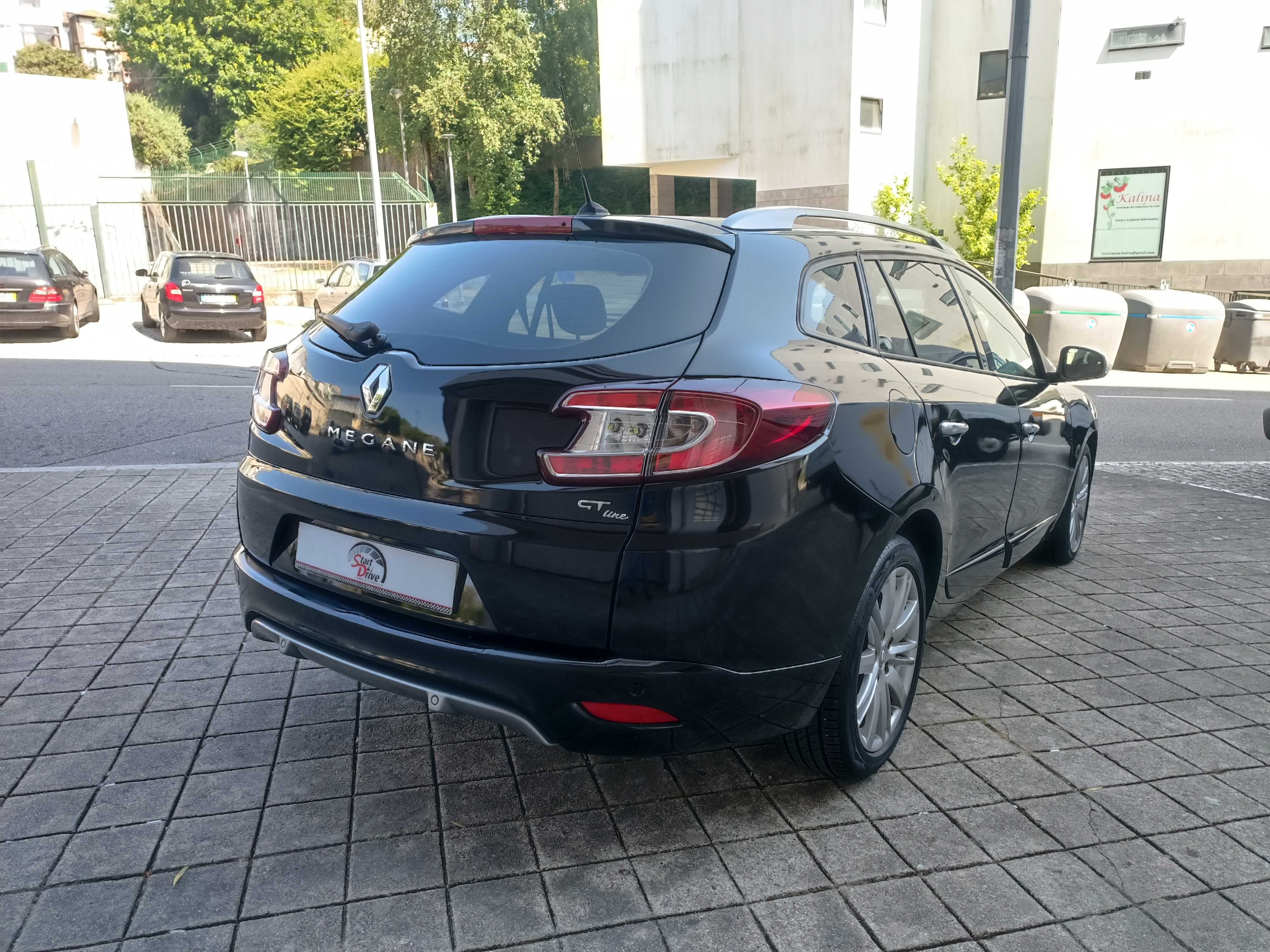RENAULT MEGANE 1.5 dci 110cv  SPORT TOURER gt line break nacional