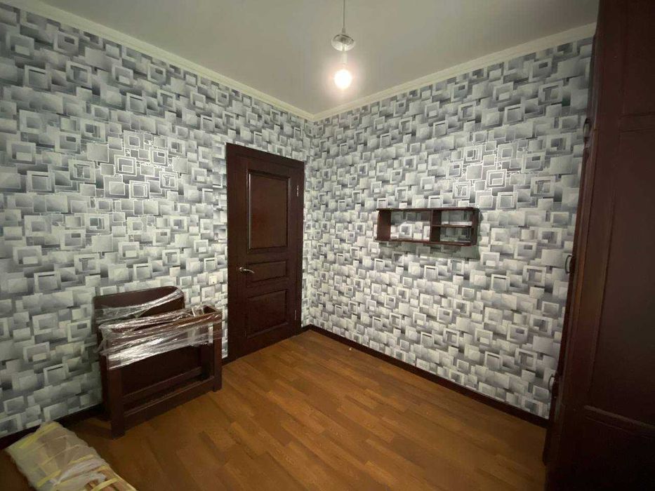 Сдаётся 2-комнатная квартира «сталинка», по пр. Южный (ЮГОК)