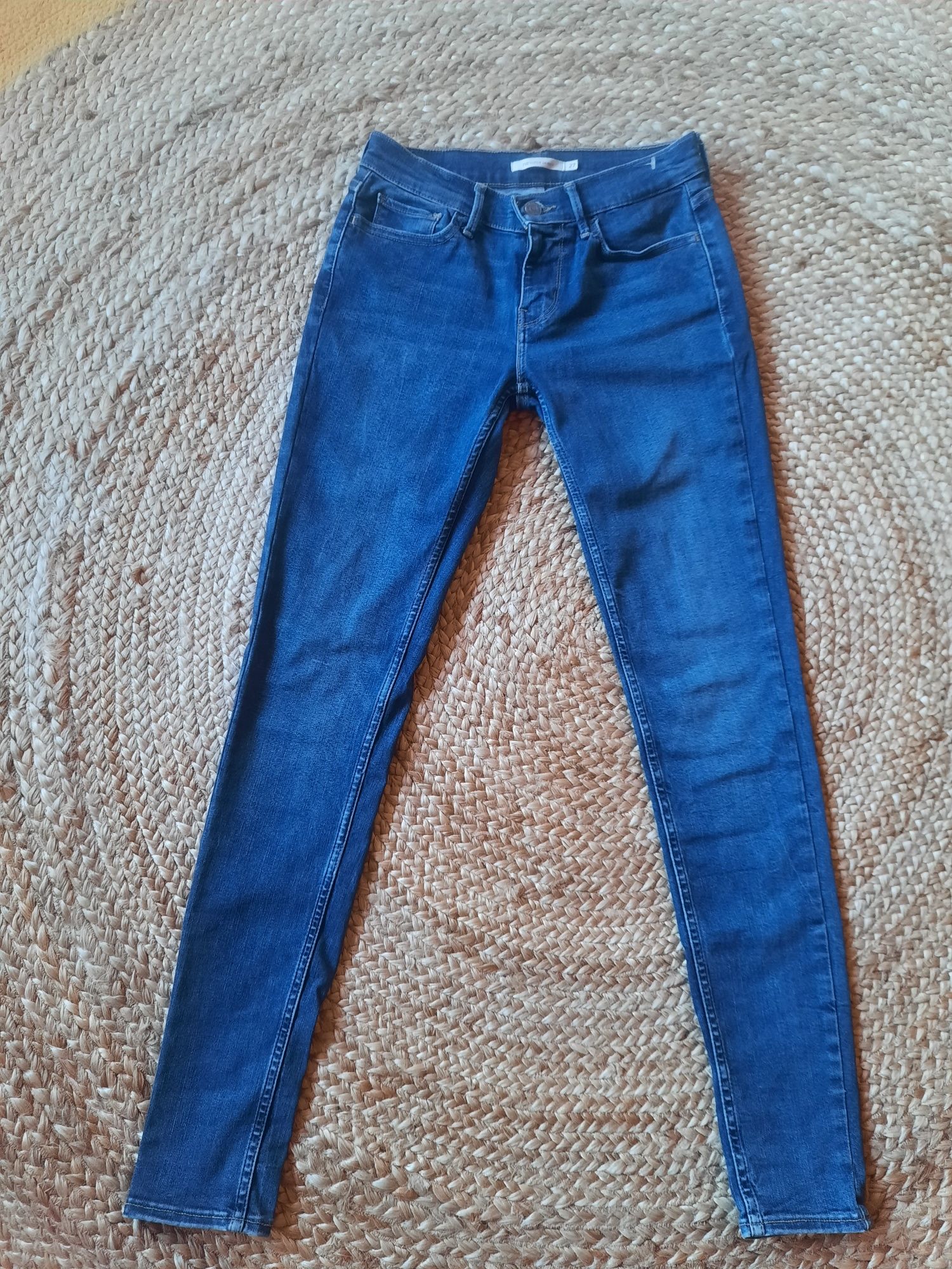 Spodnie jeansy Levis 710 rurki 27x30 super skinny.
