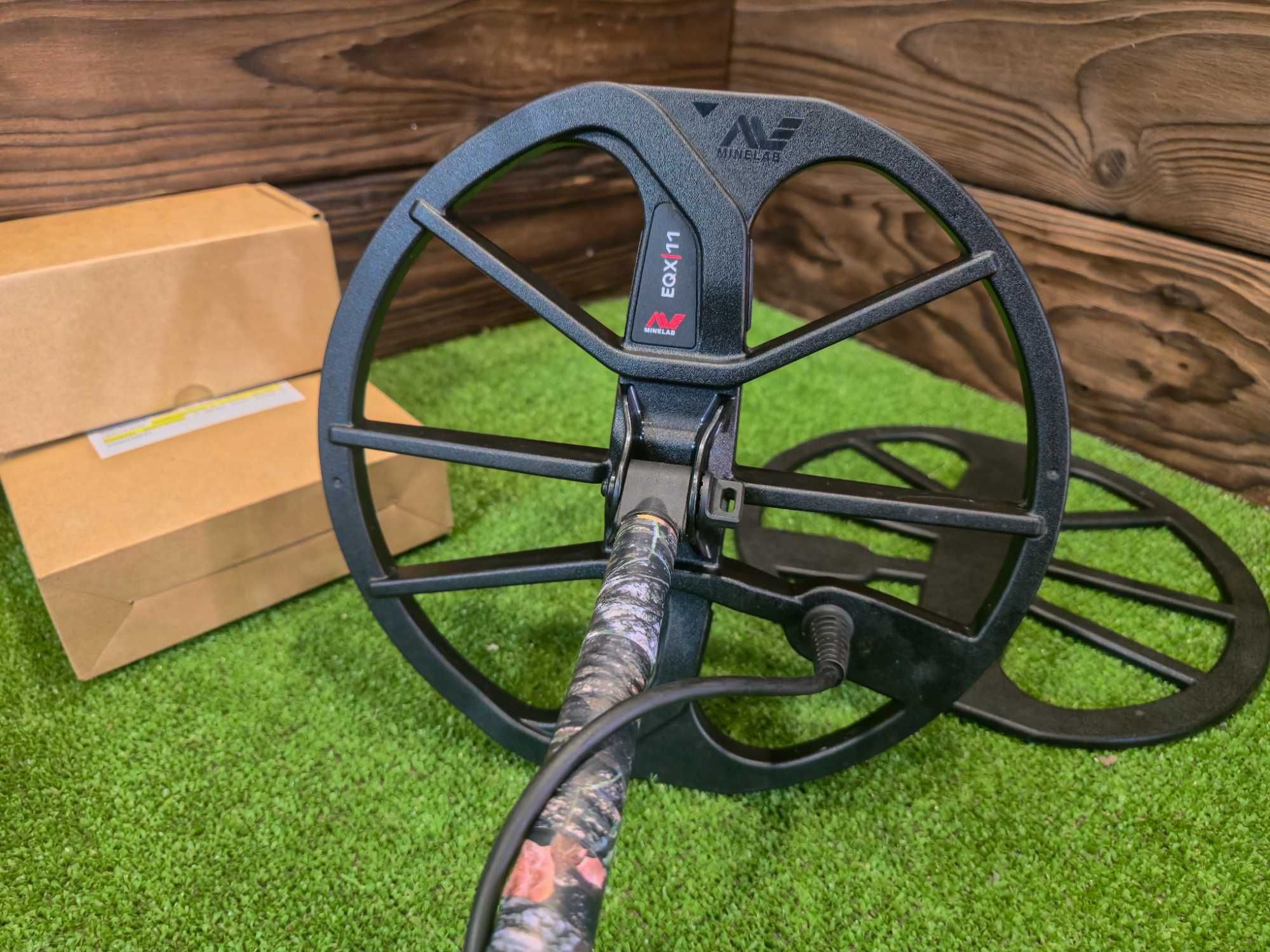 Металошукач Minelab Equinox 800