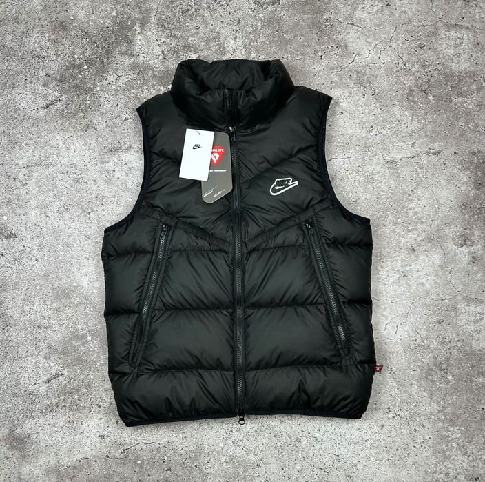 Жилетка Nike Storm-Fit Windrunner безрукавка найк нсв