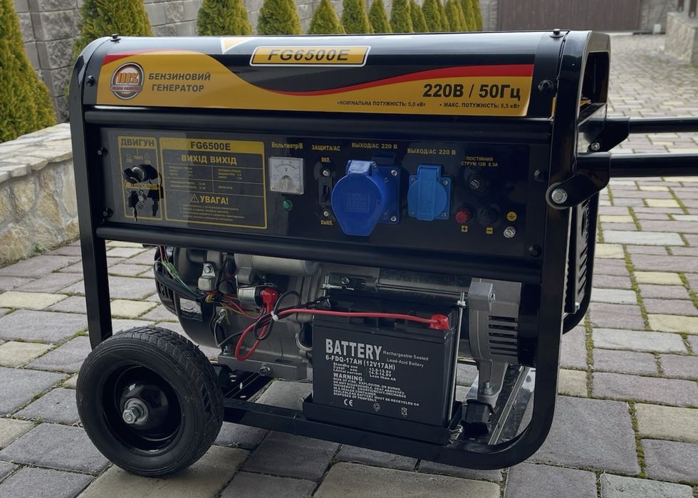 Продам бензиновий генератор Forte FG6500E