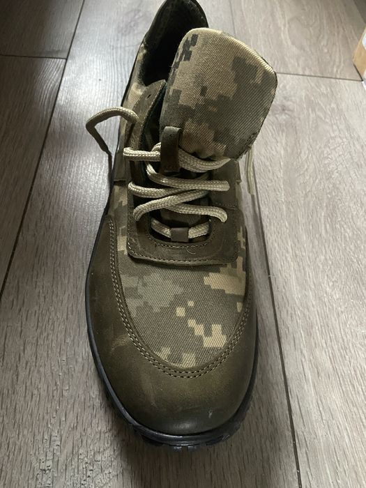 Обувь пиксель