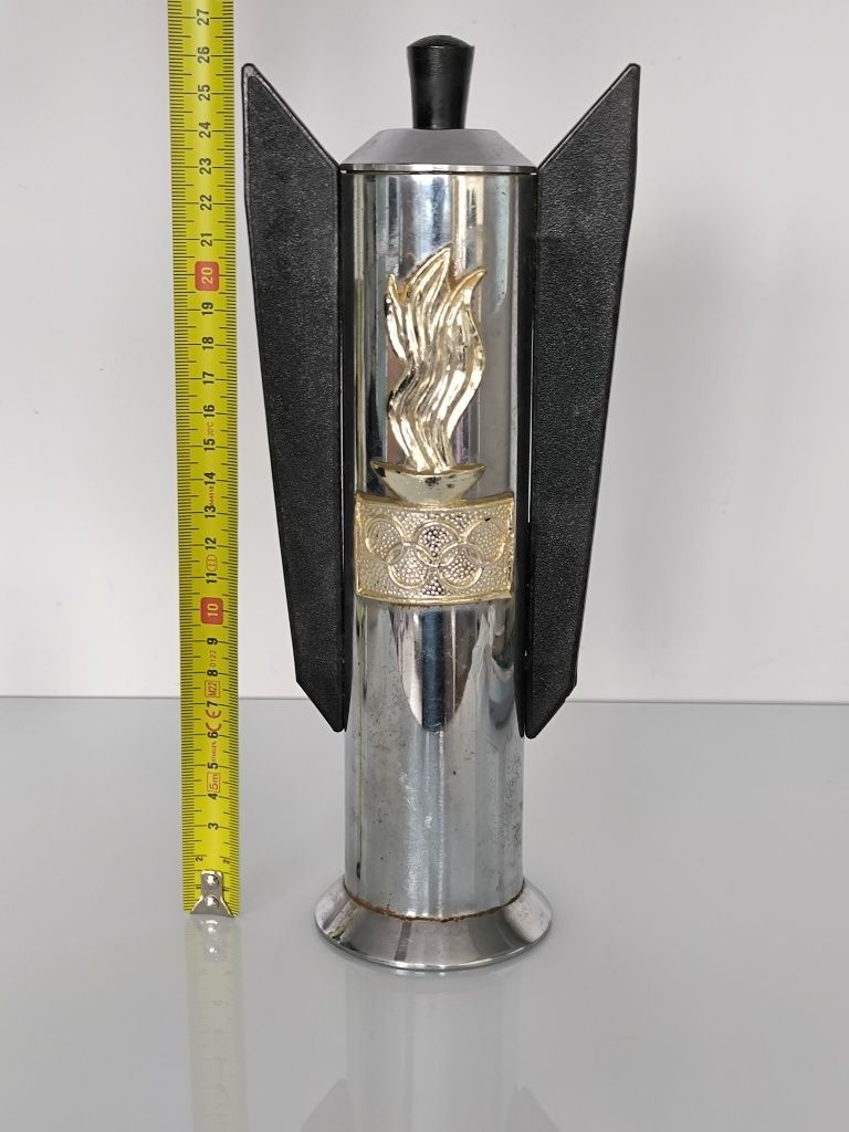 Puchar sportowy  PRL motyw Igrzyska Olimpijski metaloplastyka e