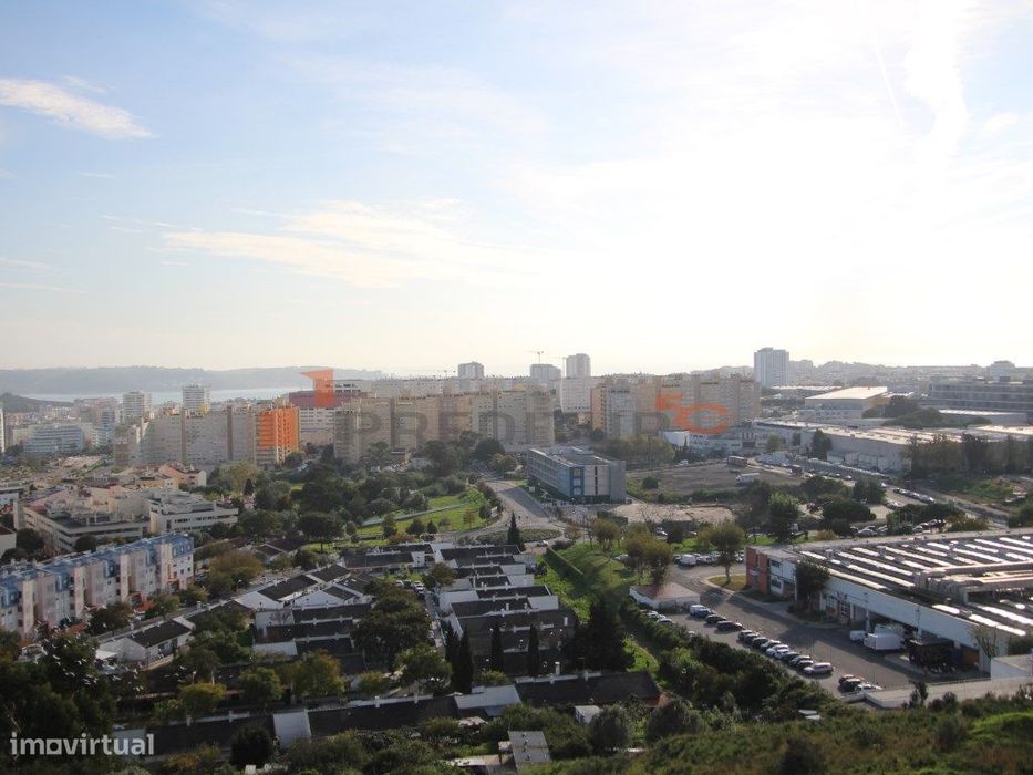 Apartamento T2 no VIEW RESIDENCE 24