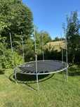 Trampolina dla dzieci-