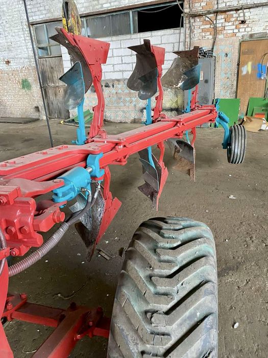 Плуг оборотний Kverneland RL-100 On land 5+3 не в борозні lemken