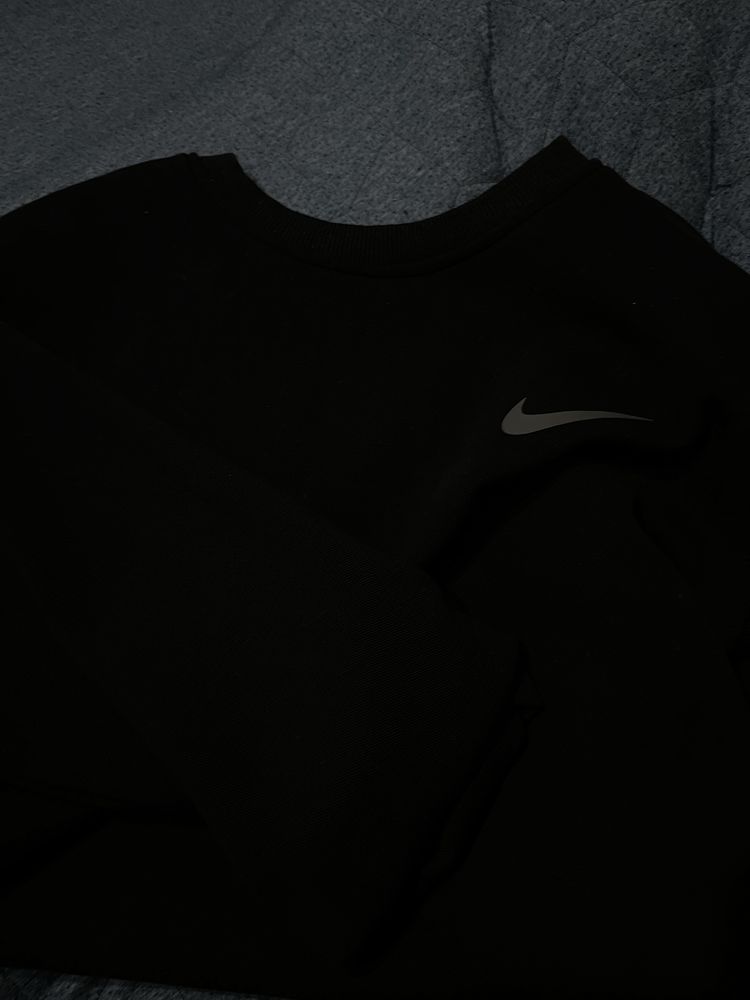 Sweat Nike Preta