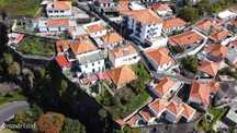 MORADIA TÉRREA T3 |Para Recuperar |Centro Funchal