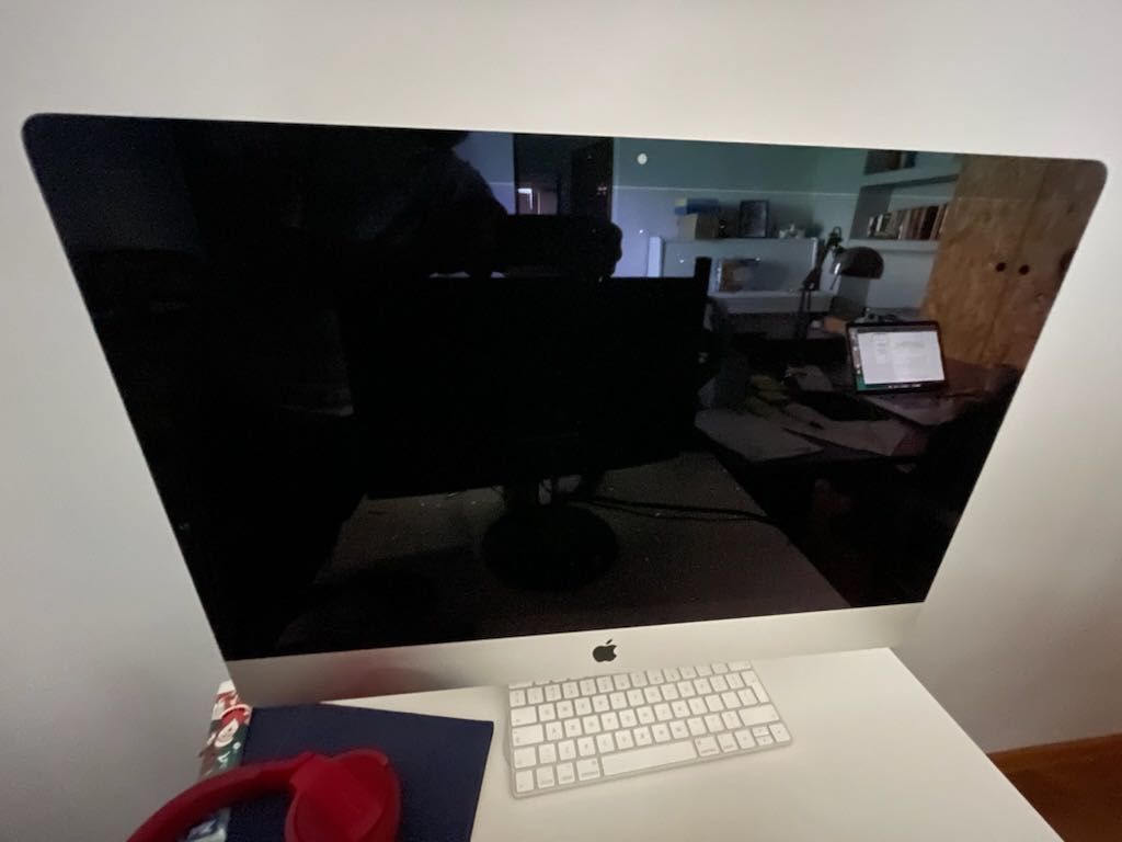 iMac 27” CORE i5, 16gb RAM, GeForce GT 755M, 1GB