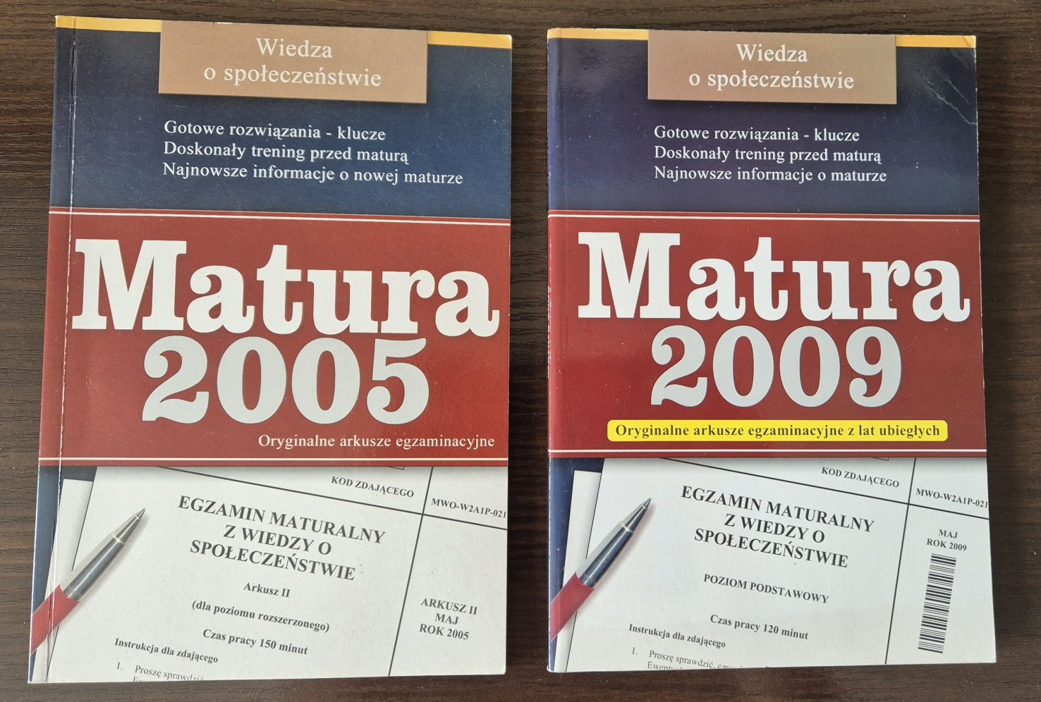Matura WOS arkusze egzaminacyjne. Wiedza o społeczeństwie. 2 książki