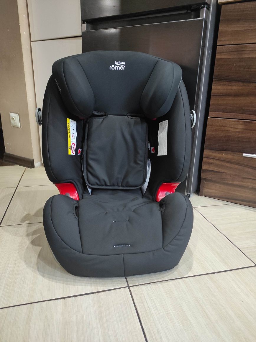 Fotelik samochodowy Britax Romer od 3.5 l. w zwyż,ochrona boczna,