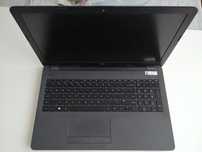 Laptop HP TPN-C130 z uszkodzoną obudową