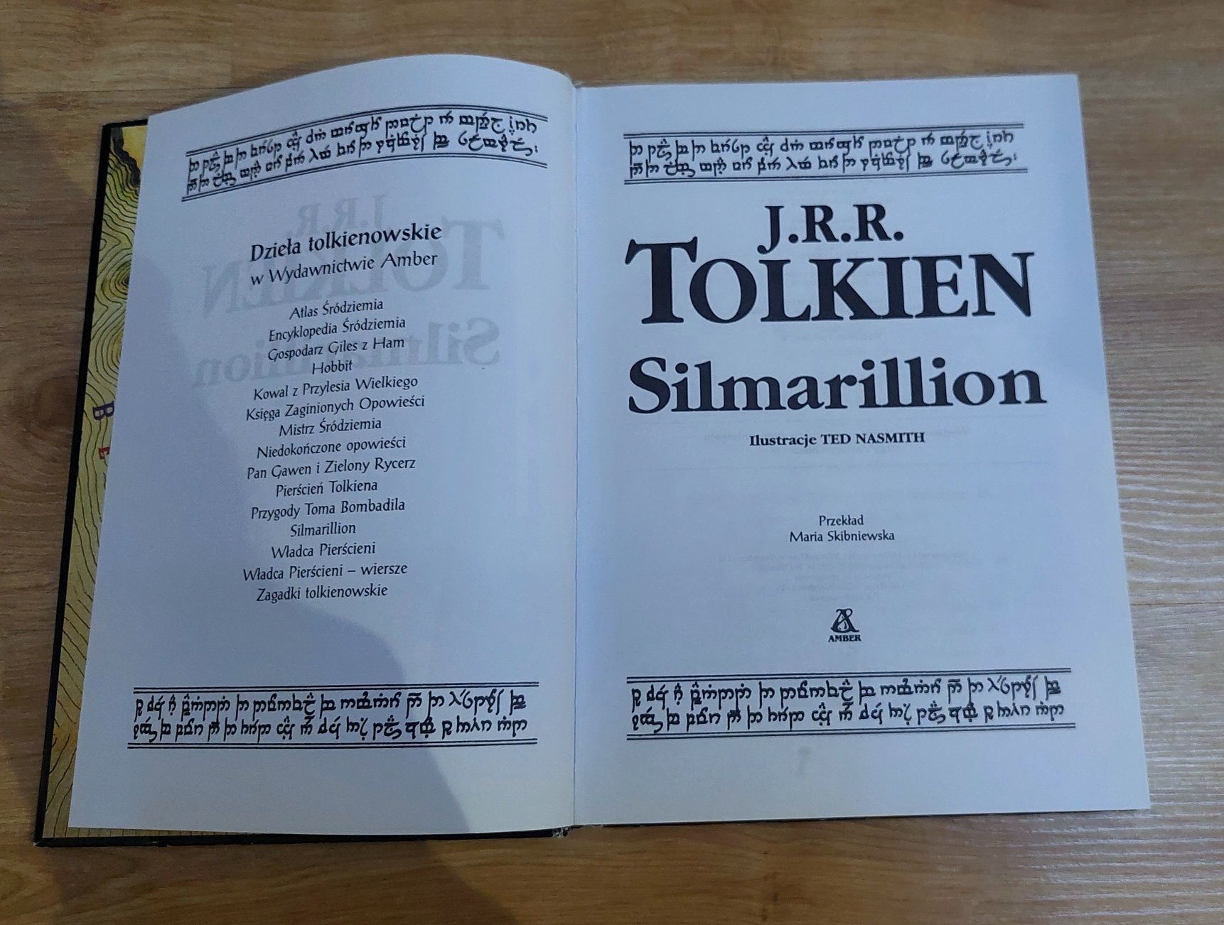 Silmarillion Amber Złota Seria Tolkien