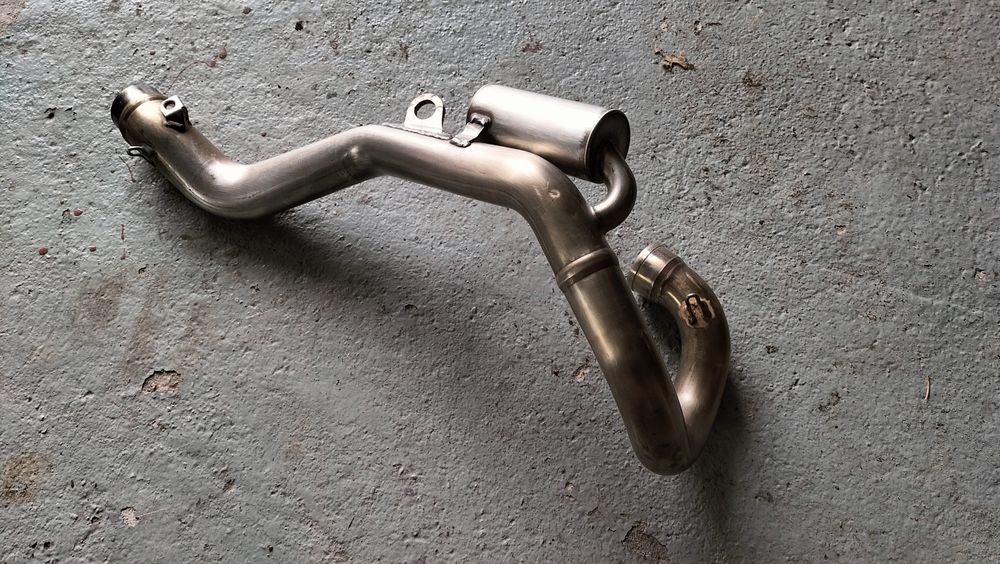 Kolektor wydechowy kolanko KTM sxf 250. 16-18r Husqvarna FC