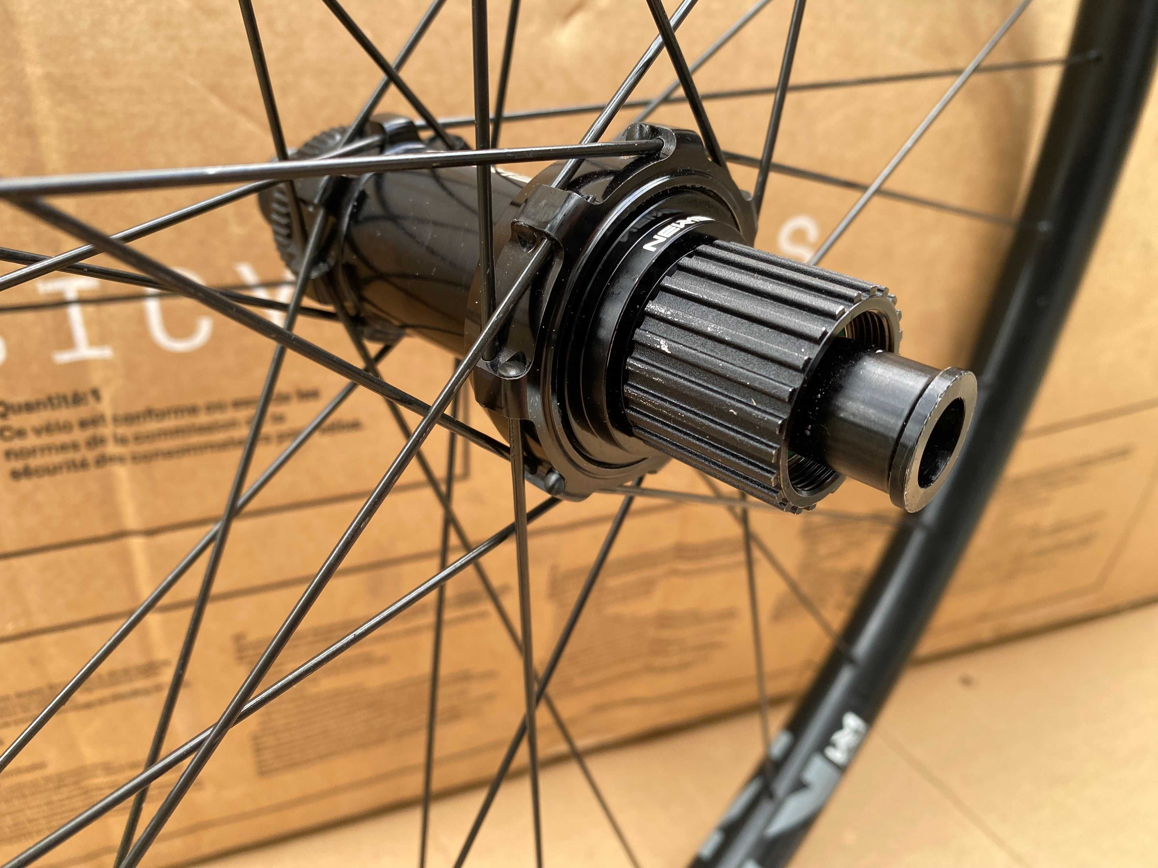 Koło Tylne NEWMEN FADE 29" 12x148 TUBELESS Micro Spline 12s RACHET