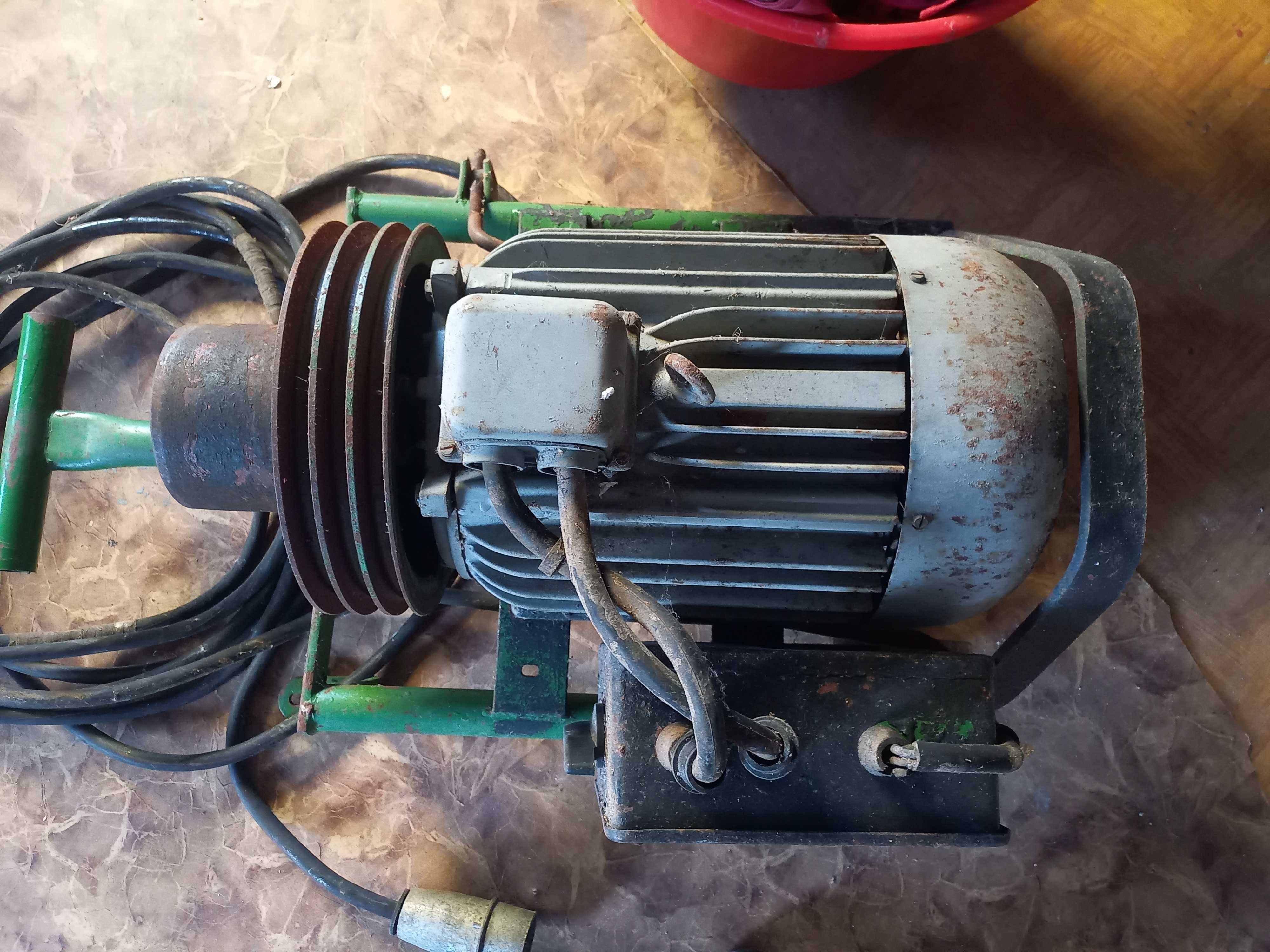 Silnik 3 fazy 7.5 kv