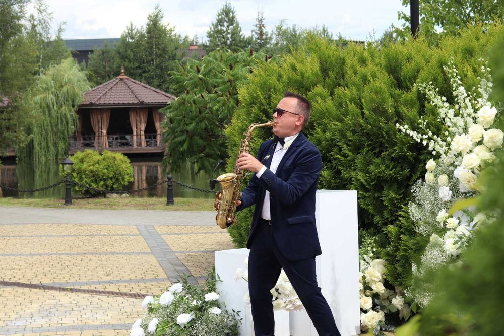 Саксофоніст | Ведучий | Діджей – Музика для вашого свята!