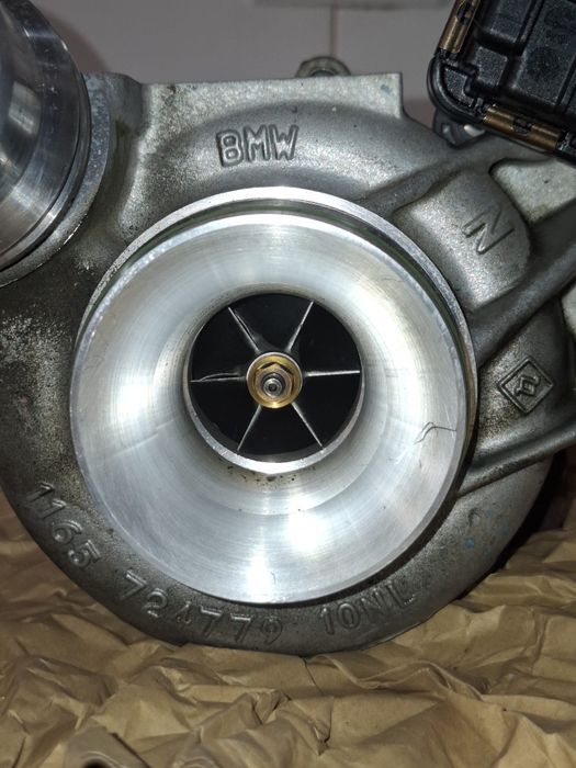 Turbo BMW f10 m40 520