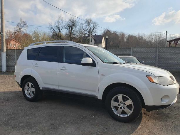 Mitsubishi Outlander 4x4 2.4 170 KM