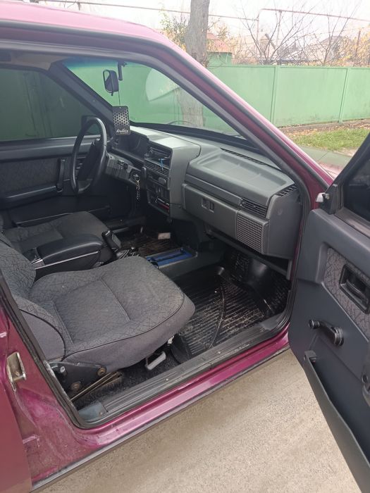 Продам ваз 21099 в хорошем состояние