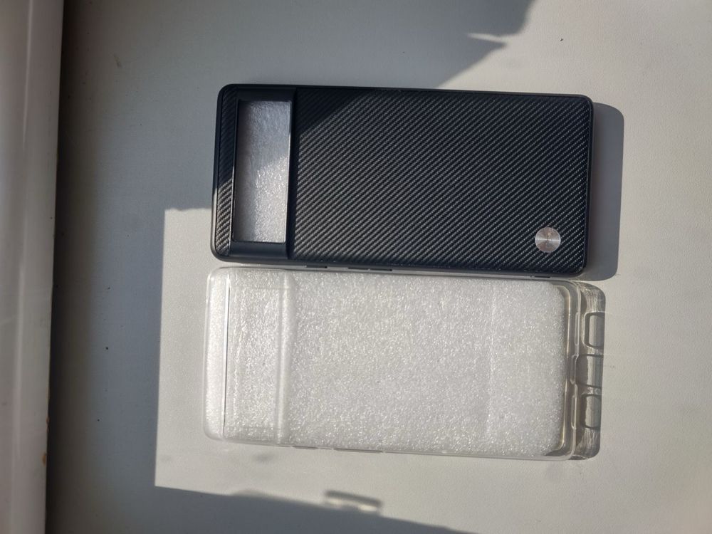 Чохол на Google Pixel 6, 7a, 8a. Прозорий Карбон