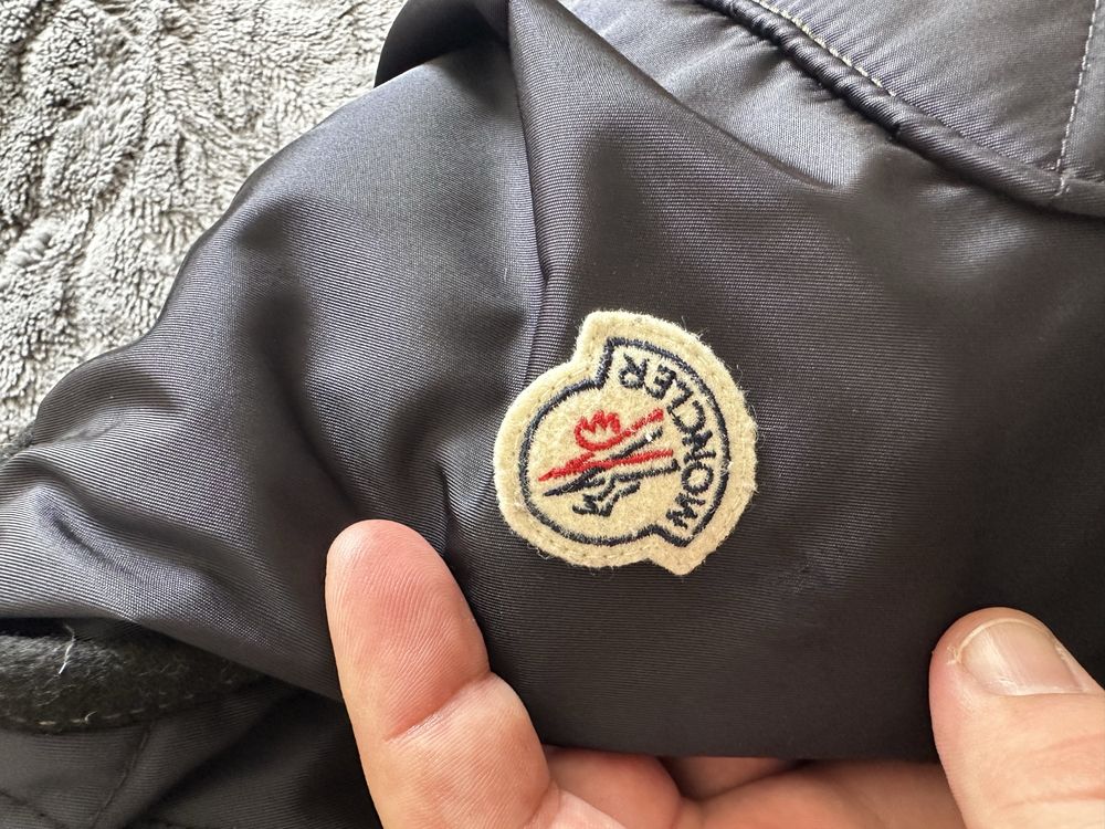 Куртка чоловіча Moncler. Розмір XL. Зимня.