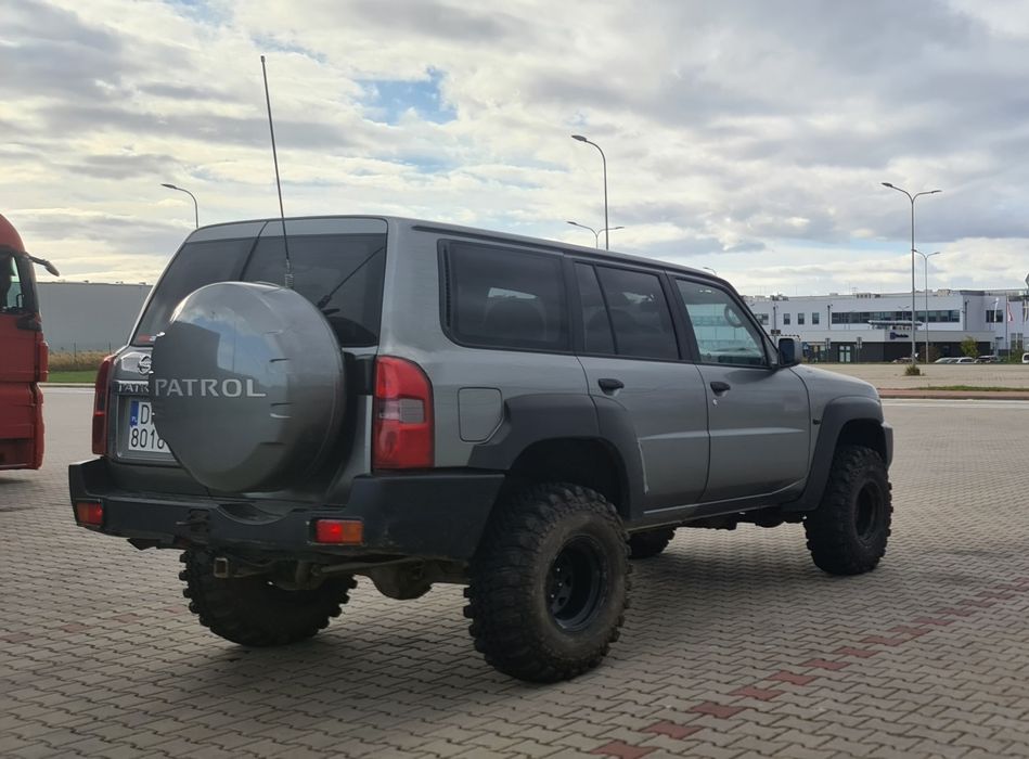 Nissan Patrol GU4 M57 250KM 7-osób
