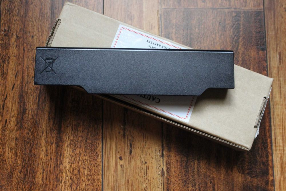 акумулятор від ноутбука Fujitsu LifeBook A531 працює 1 годину 27 хвил.