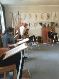 Lekcje rysunku i malarstwa dla zdających do szkół artystycznych.