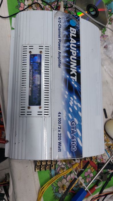 Автомобільний підсилювач Blaupunkt GTA 4100
