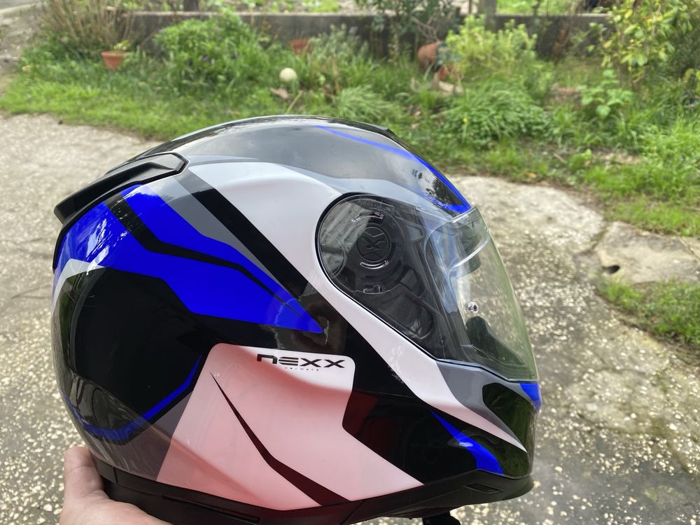 Vendo capacete NEXX como novo