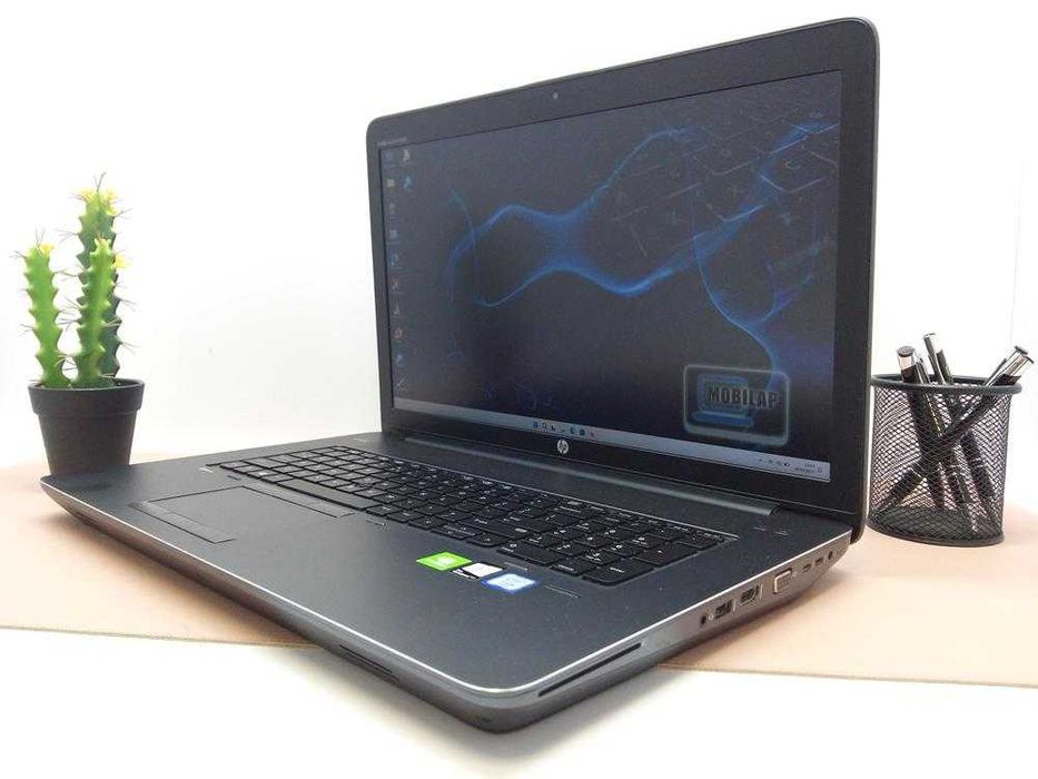 Laptop używany HP Zbook 17 G4 Xeon 32GB SSD + HDD 17,3 P4000 8GB