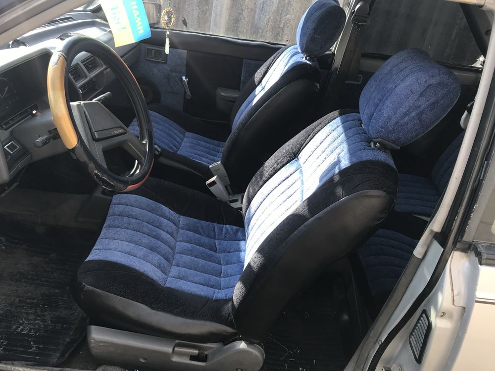 Nissan Sunny B11 1986