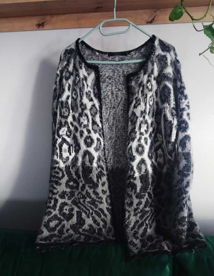 Ciepły, włochaty sweter- kardigan w cętki XL Ofelia