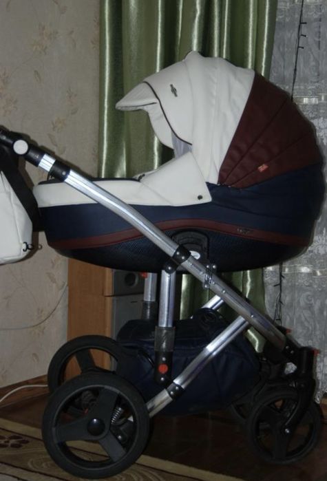 Шикарная колясочка Adamex Vicco Deluxe  2в1 в эко коже