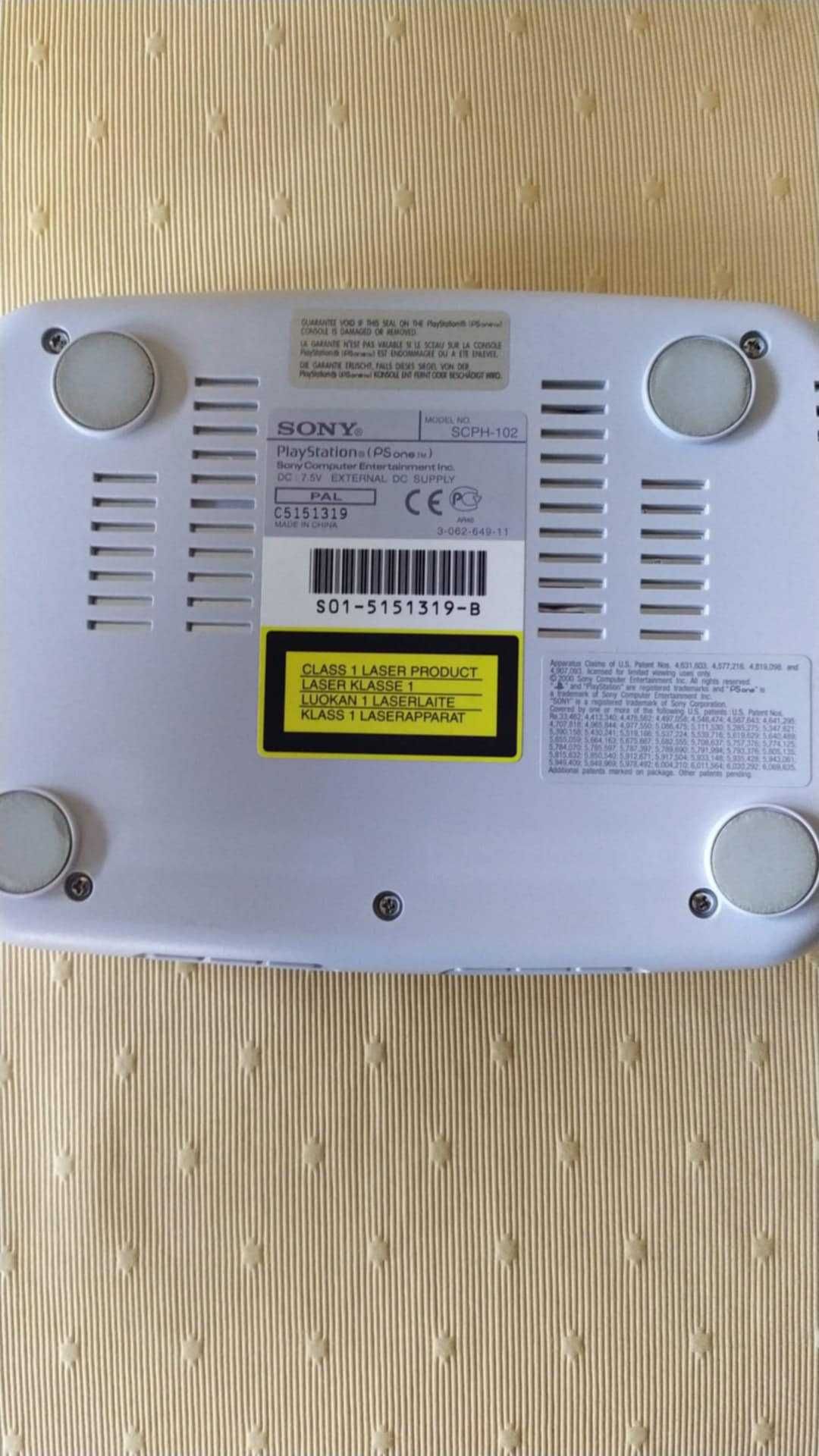 PlayStation One Slim - sem acessórios